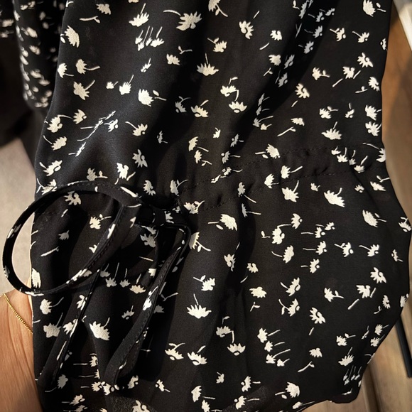 Kenneth Cole Black and White Floral Blouse - Picture 5 of 9